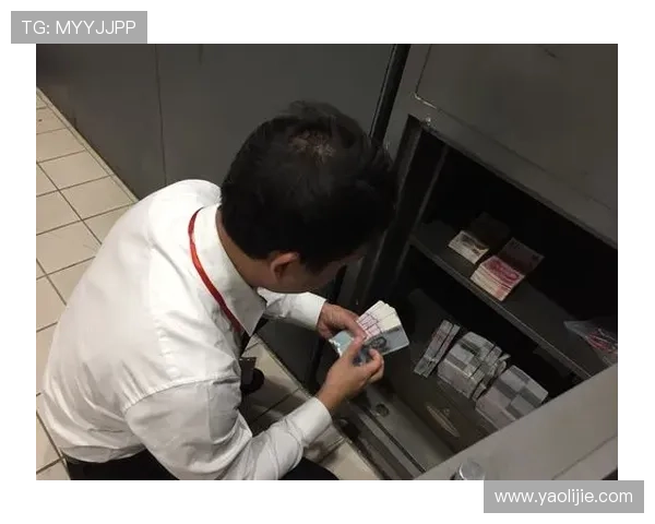 掌握AG旗舰厅会员登录安全技巧提升账号安全性确保个人信息与资金安全无忧 掌握AG旗舰厅会员登录安全技巧提升账号安全性确保个人信息与资金安全无忧